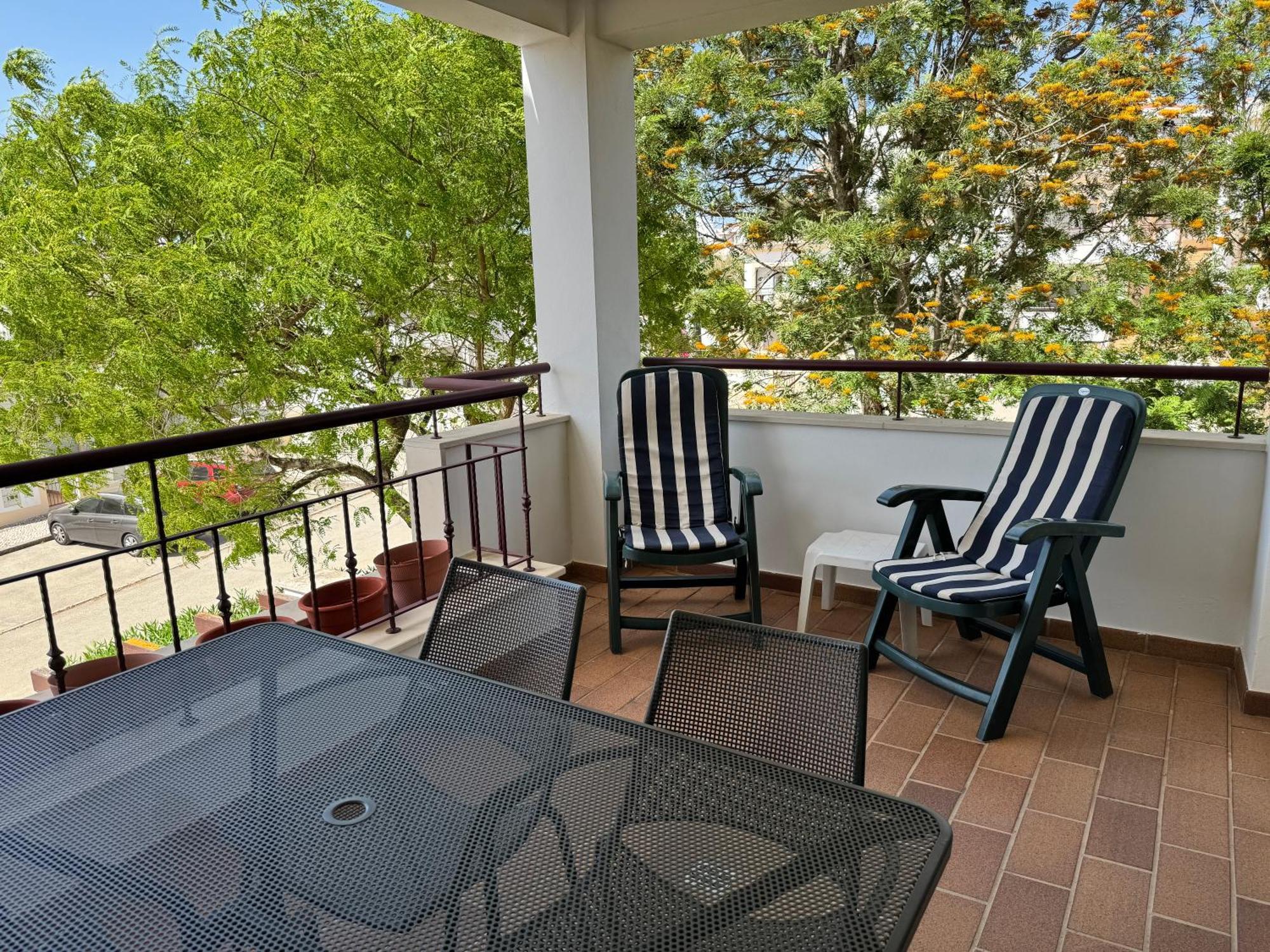 Apartment Albaholm Lagos Exterior photo